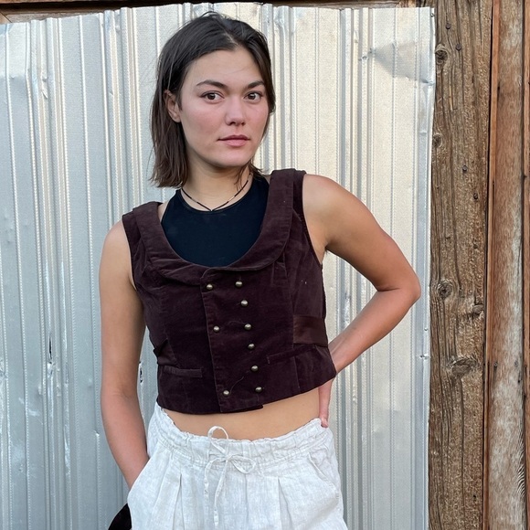 Vanity Jackets & Blazers - Vintage Vanity Brown Velvet Button Vest Tie Back Boho Gypsy Festival